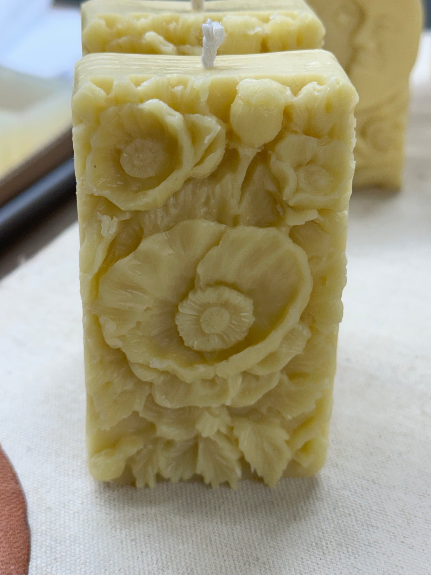 Light'er Up Beeswax Candles