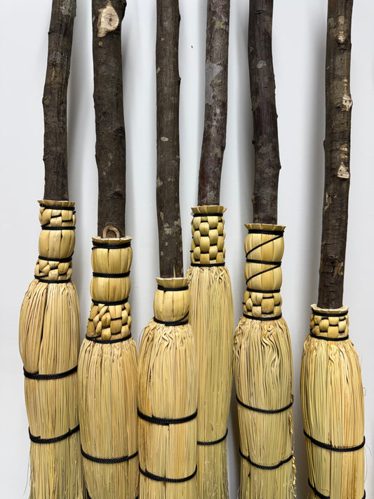 Broom Handles - Natural Ash 21"