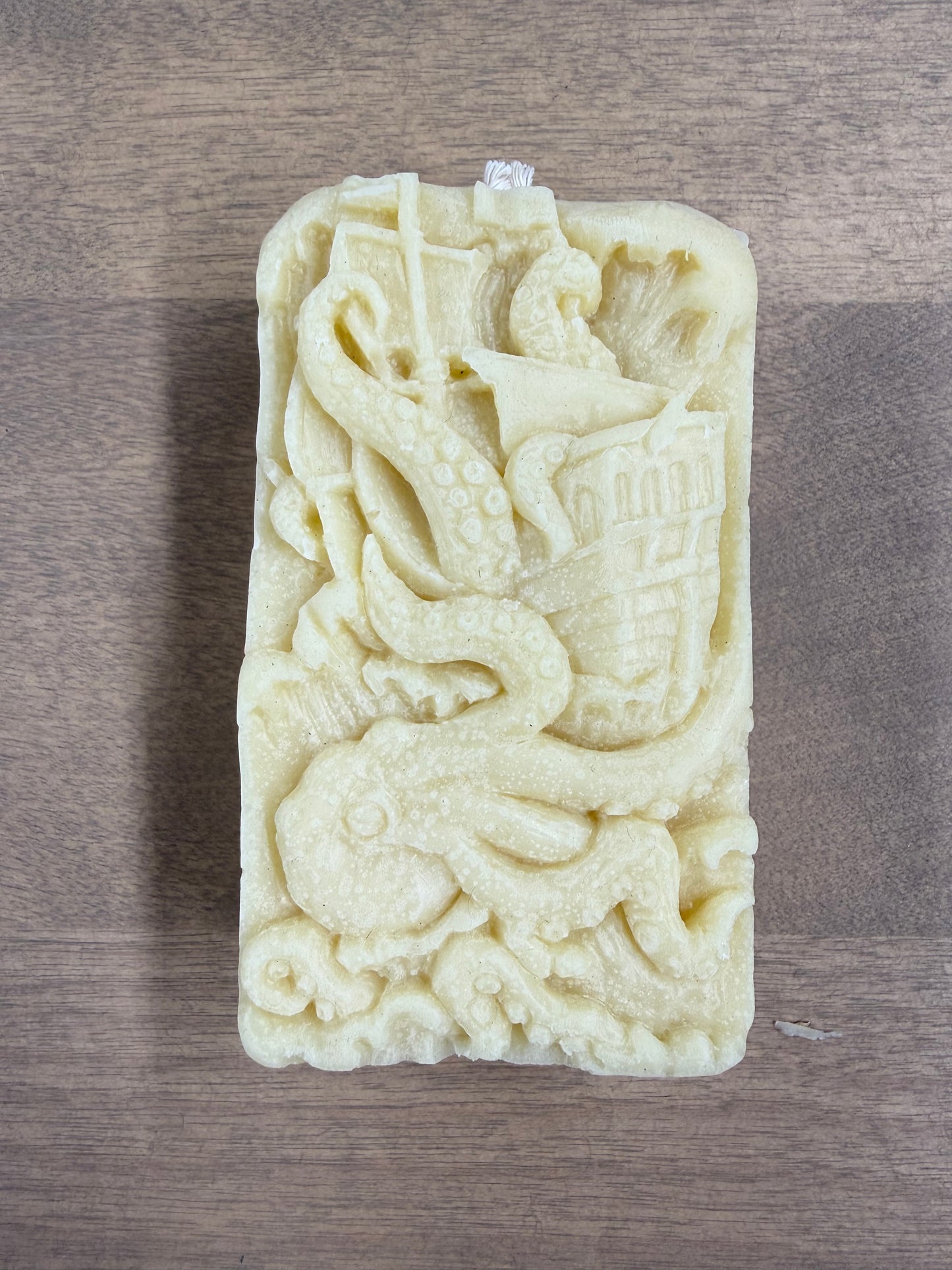 Light'er Up Beeswax Candles